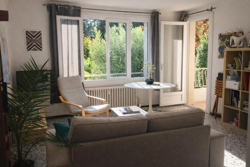 Appartement 2 chambres avec balcon - Tram proche
