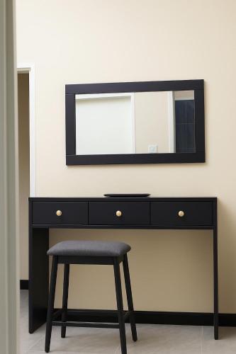 Nwatt property holiday living - image 5