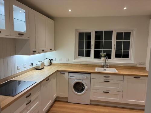 Newly Renovated Cottage - Near Balmedie Beach in Балмеді