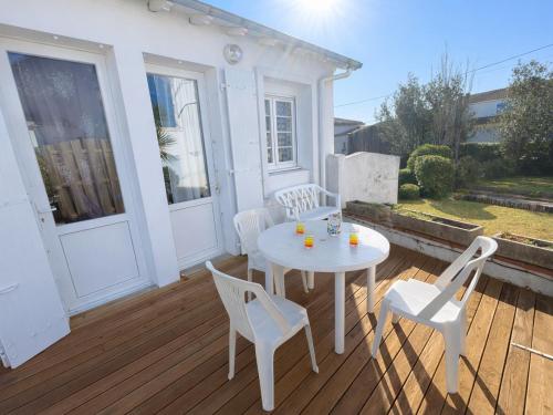 Maisonnette Plain-pied - 600m Plage & Centre, Parking - FR-1-22-393
