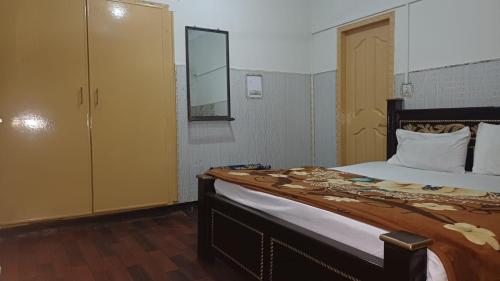 Eden Palace Guest House — other in Pakistan house 193 street 57 G-9/4, Dargai Pakistan, 44000