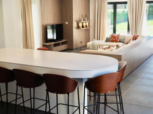 Villa de Luxe 4 chambres parkings jardin in 勒圖凱