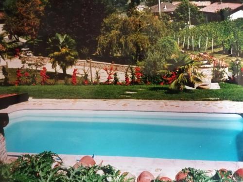 Casa tra i vigneti in Calosso