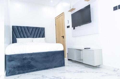 4 Bedroom in Ikate Lekki - image 2