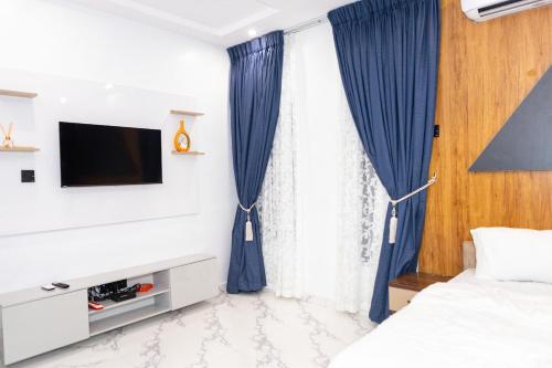 4 Bedroom in Ikate Lekki - image 4