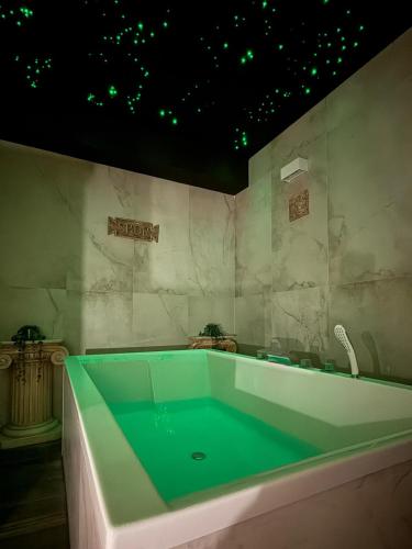 Roma Mia Home & Spa
