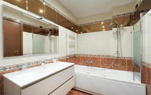 Elegant apartment in the heart of Milan - 2BR 2BA, Milán (fotografie 4)