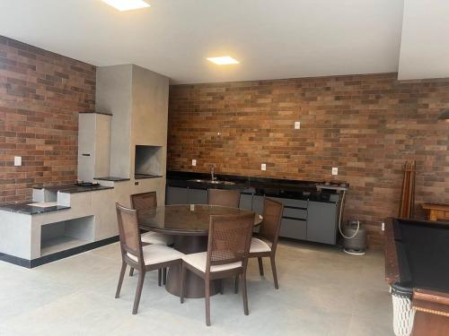 High-end house in a gated community With heated pool in Santa Luzia (Minas Gerais)