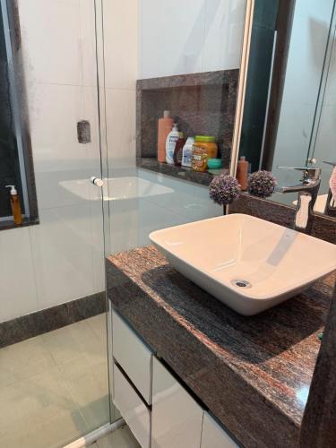 High-end house in a gated community With heated pool in Santa Luzia (Minas Gerais)