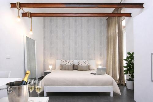 Palermo Inn Suite