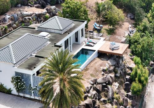 Perfect lover private villa with spectacular sea view – khách sạn tại Anse Marcel