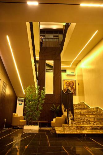 ล็อบบี้, Lunar Signature Hotel & Suites in เอนูกู