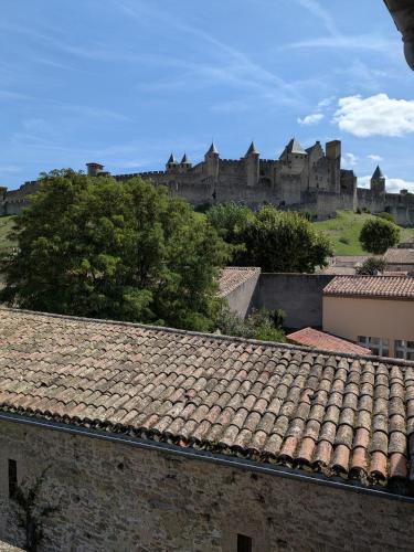 Le Petit Barbacane