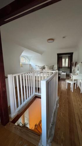 Cottage - Kleine alte Villa am See in 貝斯滕塞