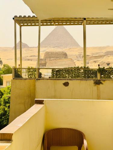 Giza Pyramids Hotel - image 2