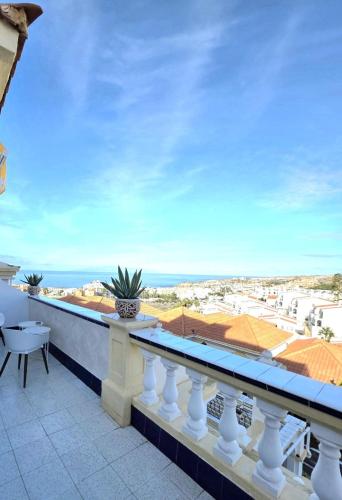 Ocean view apartment with pools