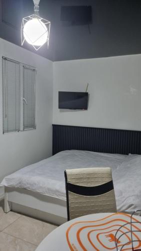 Anna's Apartment – Batumi, IL