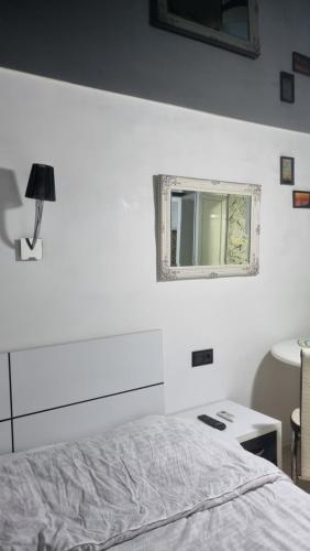 Anna's Apartment – Batumi, IL