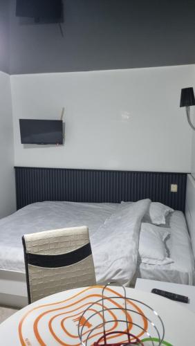 Anna's Apartment – Batumi, IL