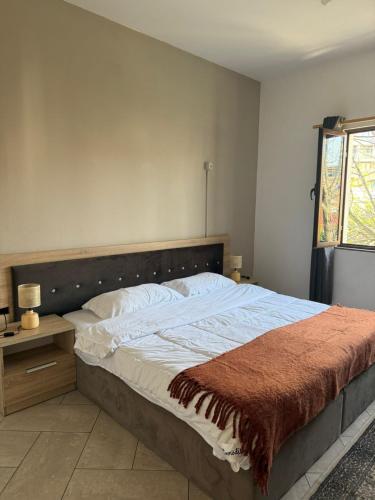 Hostel Osho – khách sạn tại Tirana