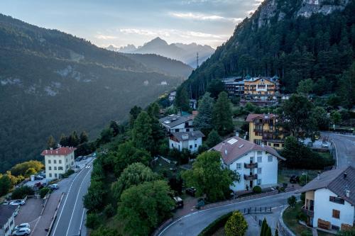 外部景觀, Cortalta Mountain Lodge - Appartamenti con giardino in 法伊德拉帕加奈拉
