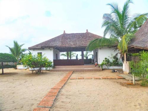 Oasis Beach Resort in 그랑 바삼