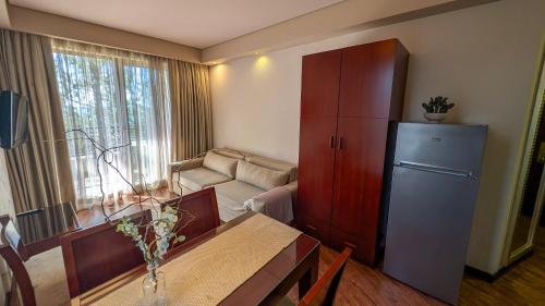 Luxury Dreamland Oasis Apartments in Τσάβκι