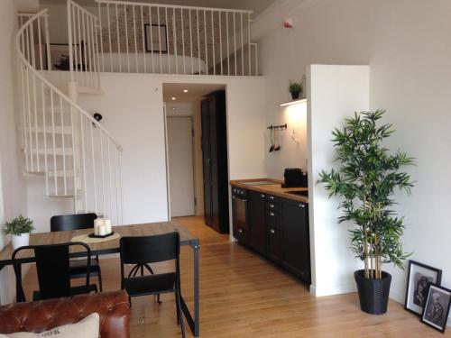 Industia Loft Apartment 5