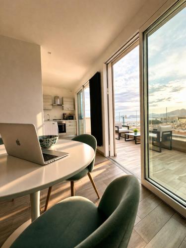 Palermo Inn Marina Exclusive View - image 2