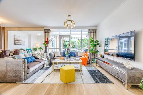 StayAU Pet-Friendly 4BR Retreat in Balwyn North in 北白耳溫
