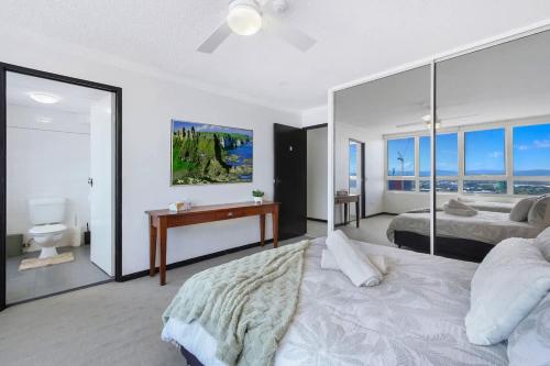Salt & Sky Arcade - Sleeps 12