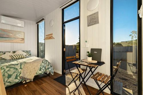 Rivergum Lodge by Tiny Away in Simpson