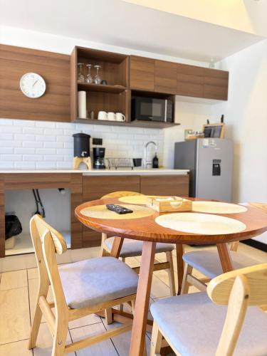 Eon 1 - Apartamento Lujoso - Zona 10 de la Ciudad de Guatemala - image 5