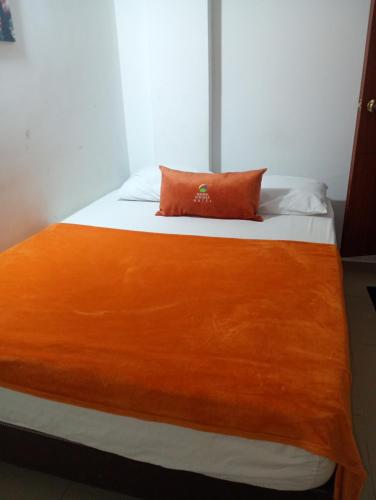 Hotel Avenida El Bosque a 2 cuadras de la clínica foscal y cardiovascular,HIC,Unab