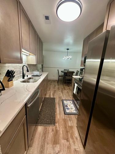 Luxe Modern Condo in 伊利諾伊州蘭辛 (IL)