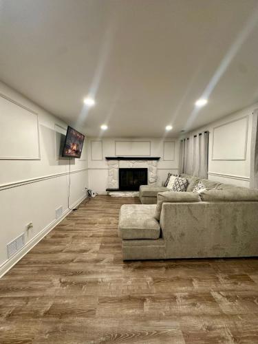 Luxe Modern Condo in 伊利諾伊州蘭辛 (IL)