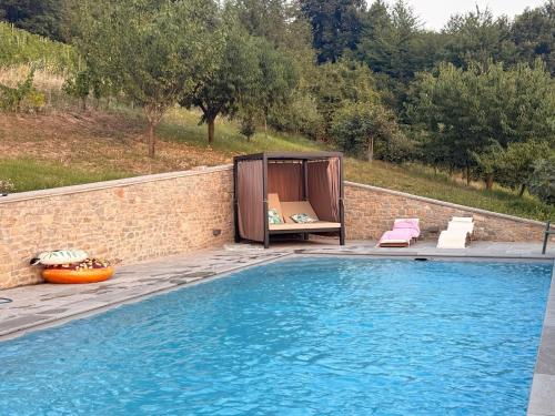 Úszómedence, Villa Belpoggio Langhe Wine Country 15m pool High-Speed WiFi in Cossano Belbo
