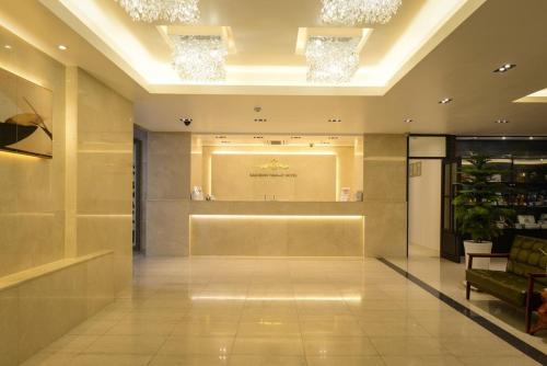 Tourist Hotel Sacheon in Sacheon