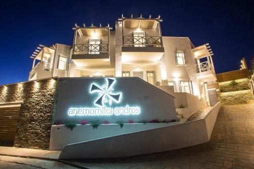 Anemomiloi Andros Boutique Hotel