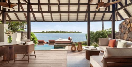 Four Seasons Resort Mauritius at Anahita photo 3