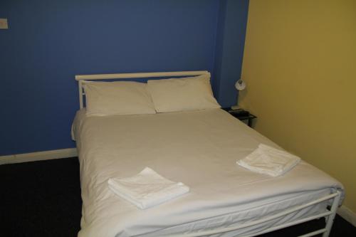 London Olympus Hotel - image 5