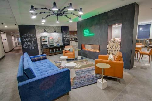 Empfangshalle, Comfort Suites Newport News Airport in Newport News (VA)