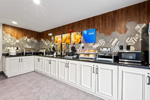 Comfort Suites Newport News Airport - image 17