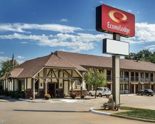 Econo Lodge University in Lawrence, USA