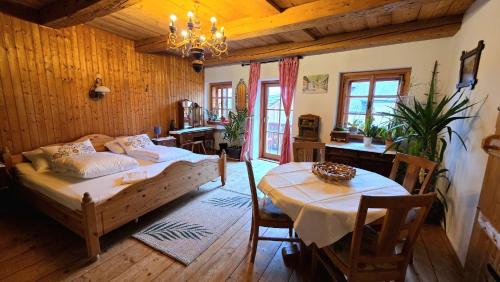 祖姆莫爾巴奇咖啡餐廳飯店 (Cafe Restaurant zum Muhlbach) in 哈爾施塔特