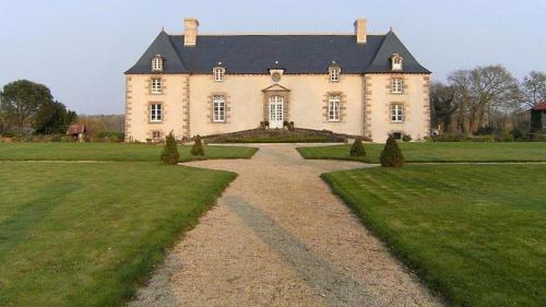 Manoir de Belle-Noë - Chambre d'hôtes - Dol-de-Bretagne