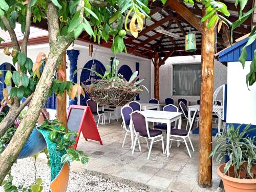 Facilities, Hotel 1492 in Carmen