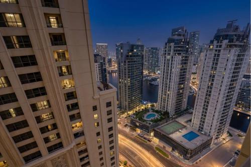GLOBALSTAY. Modern Apartments steps  to JBR Beach - image 12
