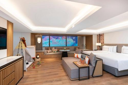 room detail thumbnail 1