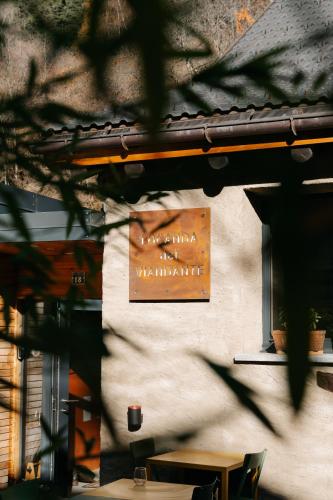 A szálláshely kívülről, Locanda del Viandante Osco in Faido